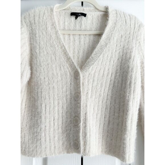 Forever 21 Sweater Size M Off-White Button Cardigan Soft Fuzzy - Picture 2 of 10